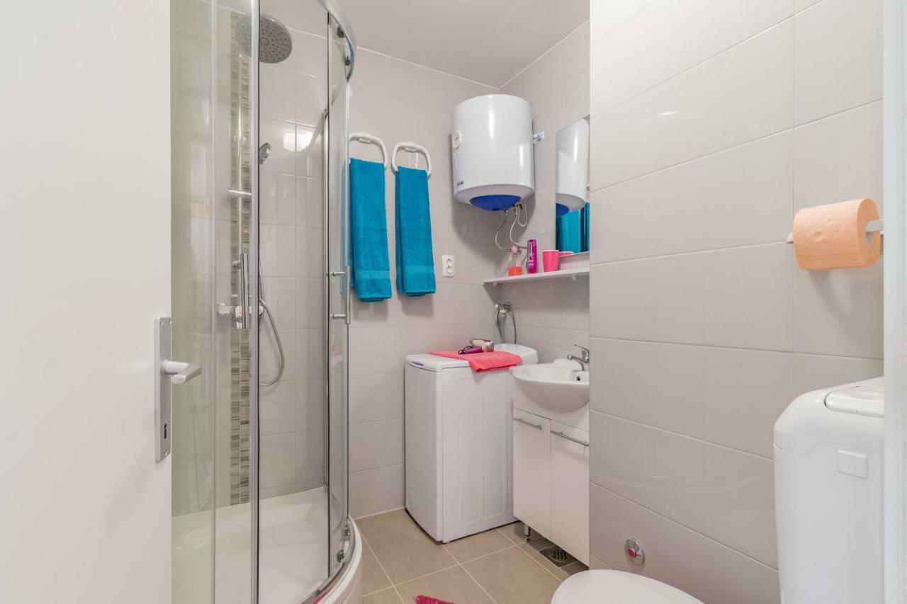 Cosy Apartment Zupanic プーラ エクステリア 写真