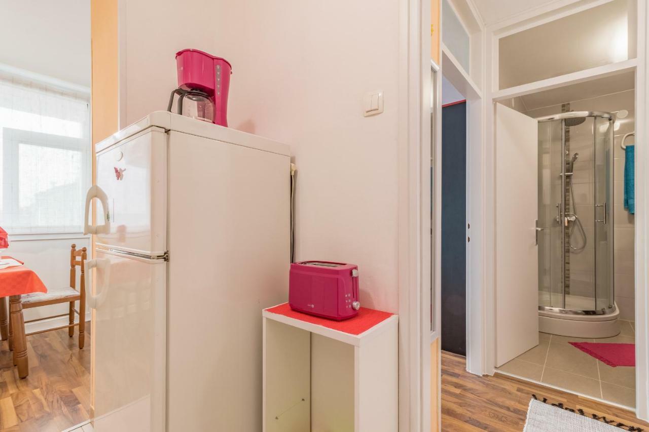 Cosy Apartment Zupanic プーラ エクステリア 写真
