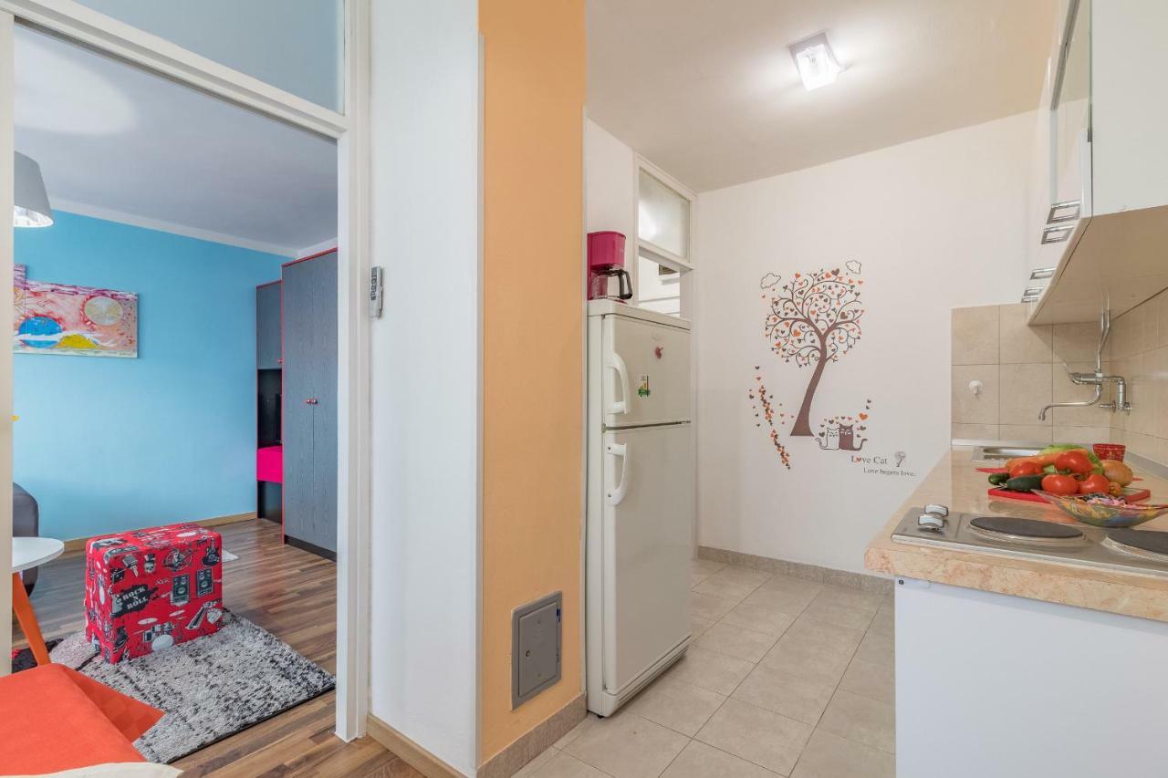 Cosy Apartment Zupanic プーラ エクステリア 写真