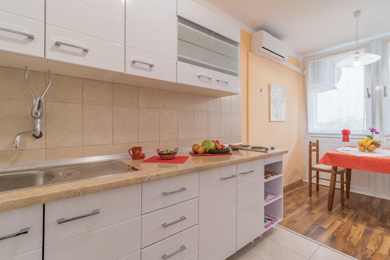 Cosy Apartment Zupanic プーラ エクステリア 写真